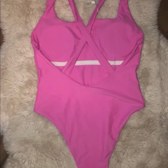 Zaful One piece Swim wear - Picture 2 of 3